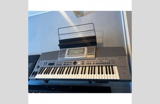 Technics SX-KN6000 Keyboard, Used (SN:B300B3129) - Image 1